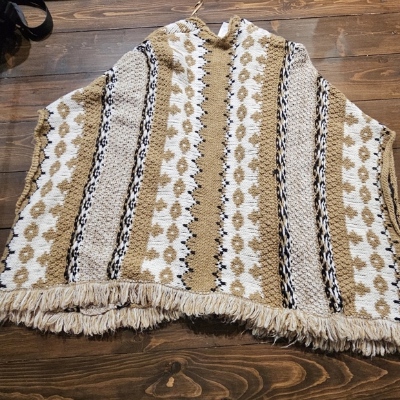 Cocogio fair isle fringe cardigan - Picture 6 of 6